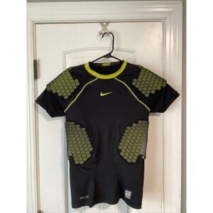 Men’s Size M Nike Pro Combat Hyperstrong Compression Shirt 4 Pads